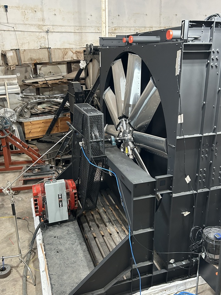 Class 10000 SC High-Speed Fan 2